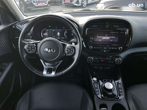 Kia Soul EV 2020 - фото 27