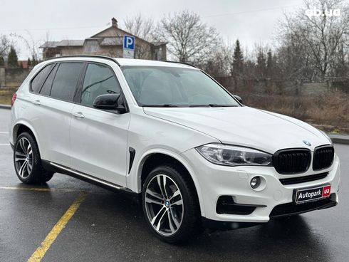 BMW X5 2015 белый - фото 3