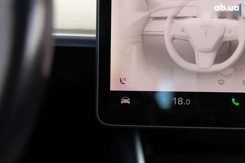 Tesla Model 3 2019 - фото 18