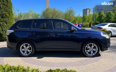 Mitsubishi Outlander 2013 - фото 8