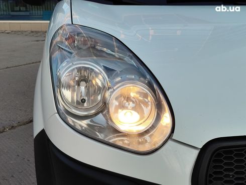 Fiat Doblo 2014 белый - фото 9