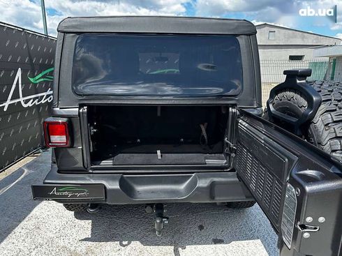 Jeep Wrangler 2018 - фото 18