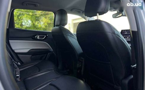 Jeep Compass 2022 - фото 30