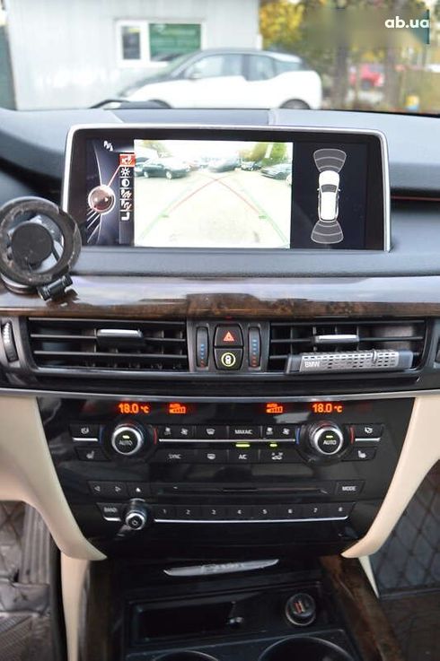 BMW X5 2016 - фото 29