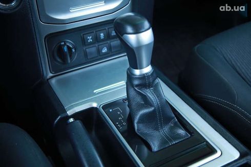 Toyota Land Cruiser Prado 2020 - фото 17