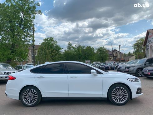 Ford Mondeo 2019 белый - фото 4