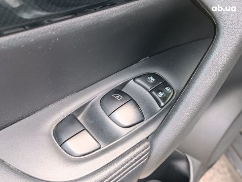 Nissan Rogue 2017 серый - фото 18