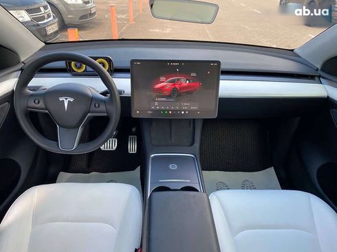Tesla Model Y 2023 - фото 13