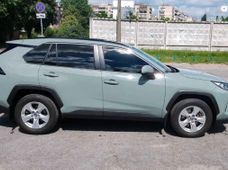 Продаж б/у Toyota RAV4 Автомат - купити на Автобазарі