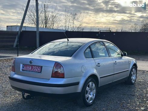 Volkswagen Passat 2003 - фото 17