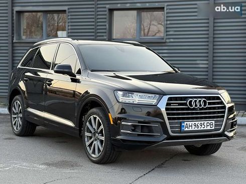 Audi Q7 2017 - фото 15