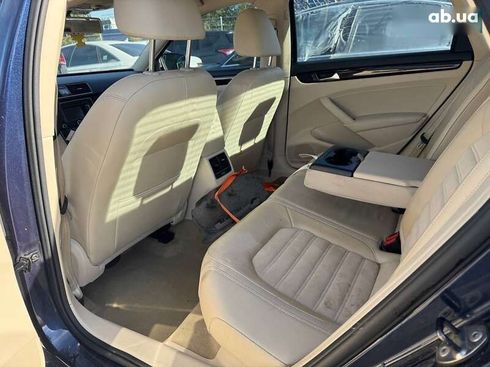 Volkswagen Passat 2013 - фото 17