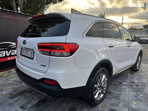 Kia Sorento 2016 - фото 6