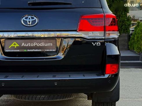 Toyota Land Cruiser 2020 - фото 23