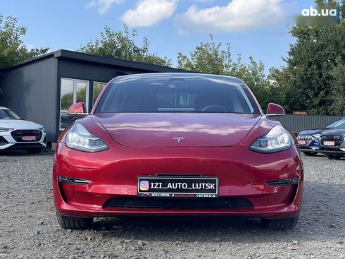 Tesla Model 3 2020 - фото 2