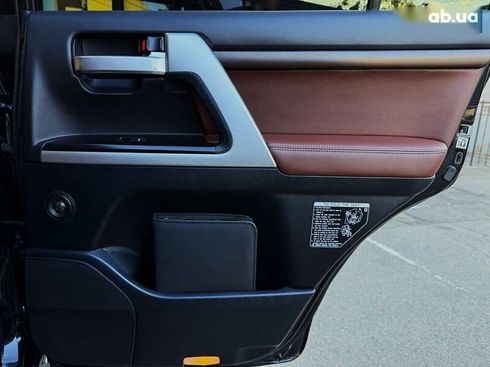 Toyota Land Cruiser 2019 - фото 29