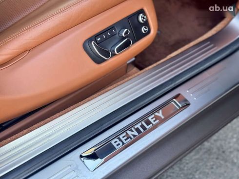 Bentley Continental GT 2014 - фото 28
