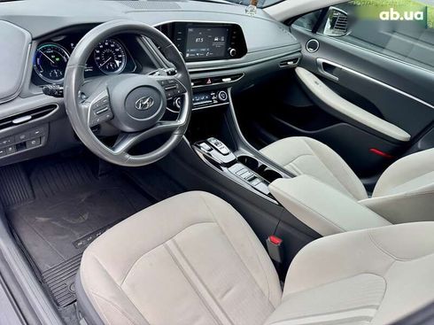 Hyundai Sonata 2020 - фото 13