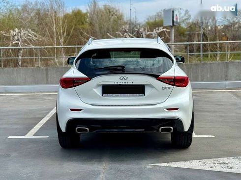 Infiniti QX30 2018 - фото 8
