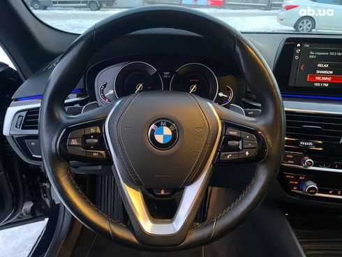 BMW 5 серия 2017 черный - фото 17