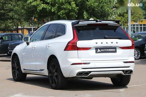 Volvo XC60 2020 - фото 5