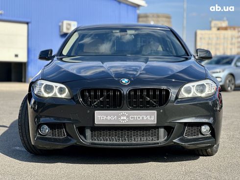 BMW 5 серия 2012 черный - фото 2