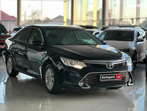 Toyota Camry 2015 серый - фото 3