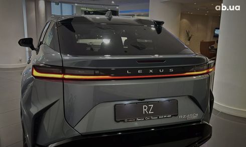 Lexus RZ 450e 2023 - фото 7