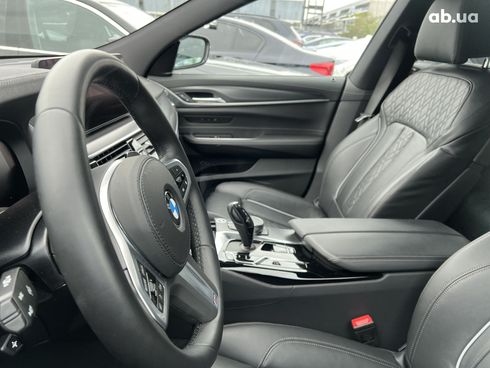 BMW 6 серия 2021 - фото 23