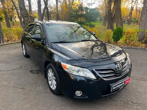 Toyota Camry 2011 черный - фото 3