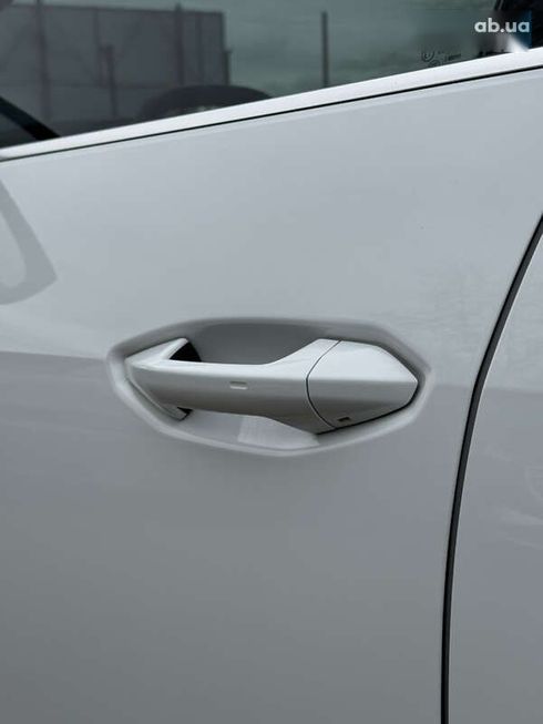 Audi Q4 e-tron 2023 - фото 12