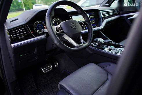 Volkswagen Touareg 2023 - фото 20