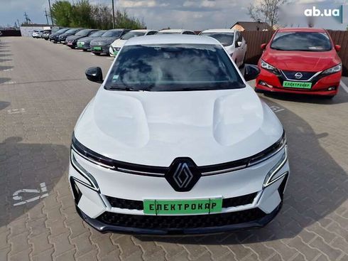 Renault Megane 2022 - фото 3