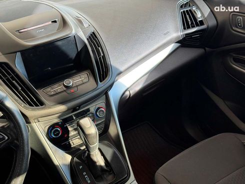 Ford Kuga 2017 серый - фото 17