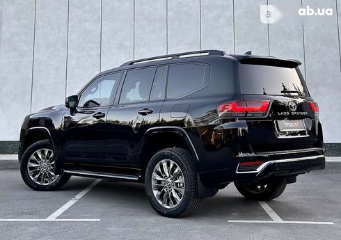 Toyota Land Cruiser 2023 - фото 9