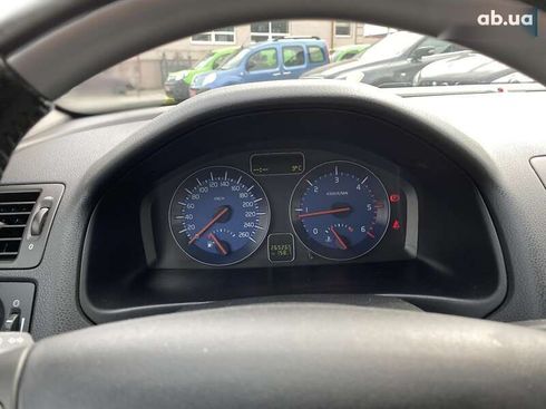 Volvo V50 2010 - фото 25