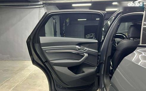 Audi Q8 e-tron 2023 - фото 22