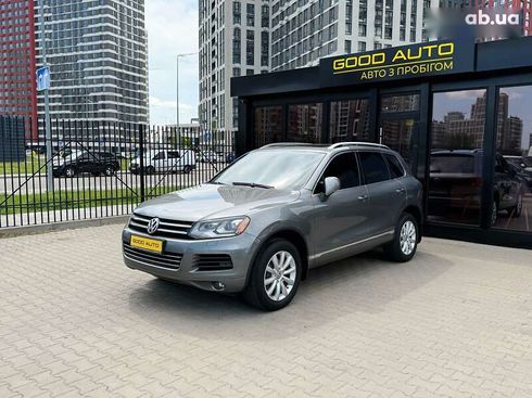 Volkswagen Touareg 2013 - фото 3