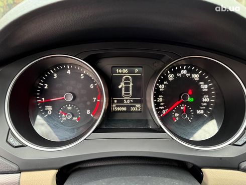 Volkswagen Jetta 2017 черный - фото 13