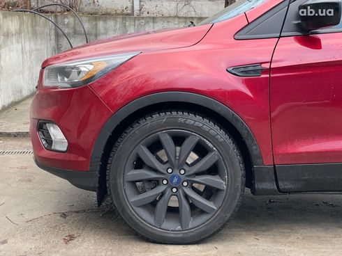 Ford Escape 2016 красный - фото 10