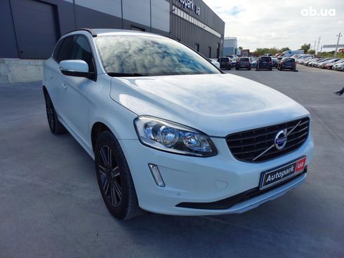 Volvo XC60 2012 белый - фото 3