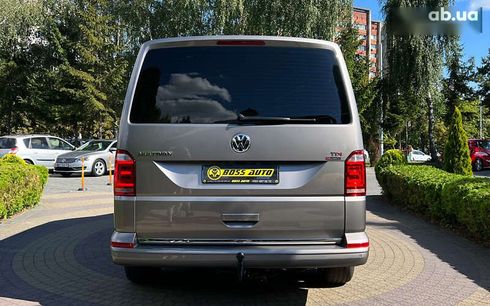 Volkswagen Multivan 2017 - фото 5