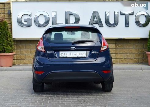 Ford Fiesta 2013 - фото 12