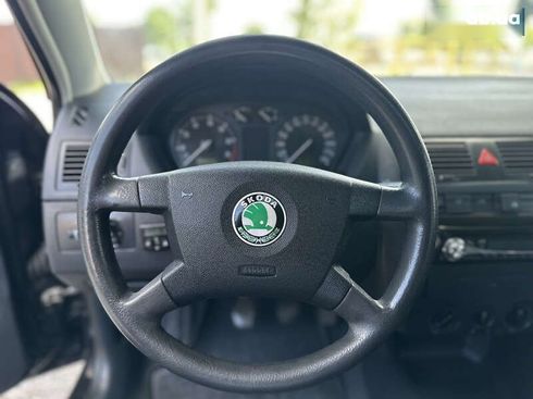 Skoda Fabia 2002 - фото 28