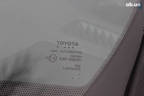 Toyota RAV4 2019 - фото 20