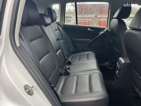 Volkswagen Tiguan 2016 белый - фото 5