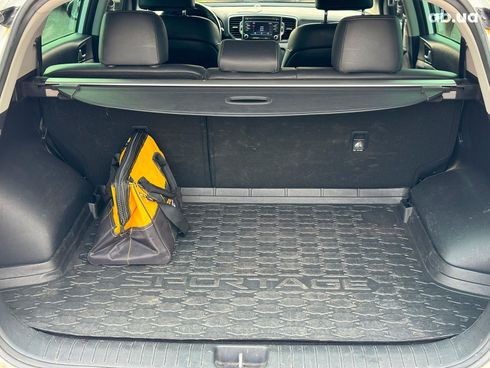 Kia Sportage 2016 белый - фото 26