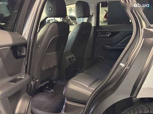 Jaguar F-Pace 2017 - фото 30