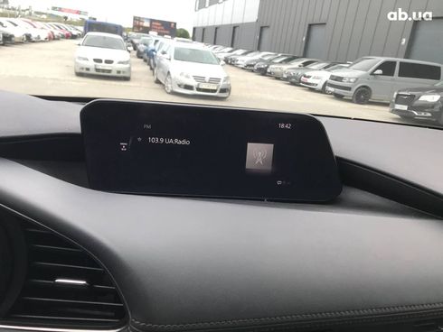 Mazda 3 2019 красный - фото 5