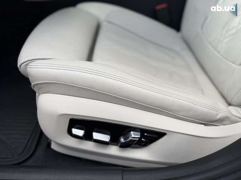 BMW 5 серия 2017 - фото 22